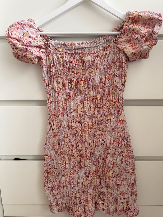 Рокли Avin, NA-KD, Kren Milen, Zara