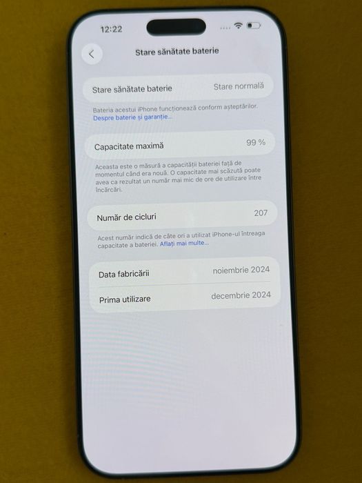 Vând iPhone 16 pro max 512 gb