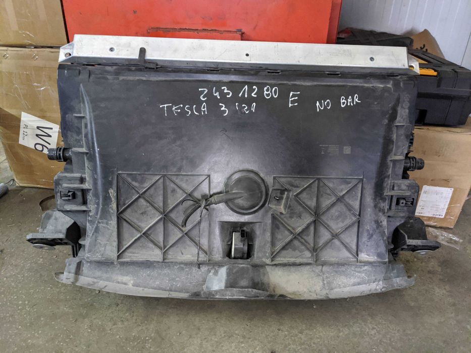 Радиатор за Tesla 3