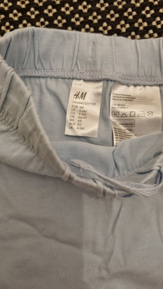 Lot pantaloni scurți nr.68