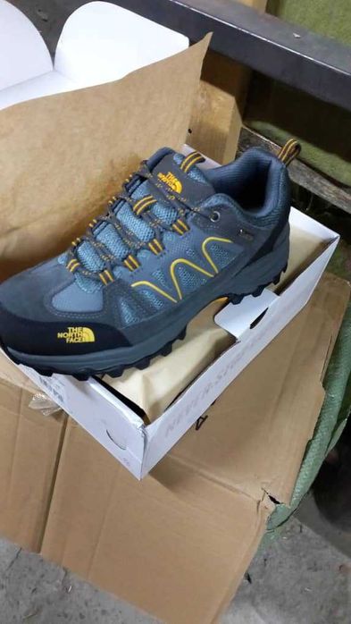 мужские кроссовки обувь зима осень весна north face