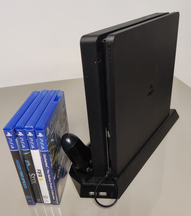 PlayStation 4 Slim 500GB