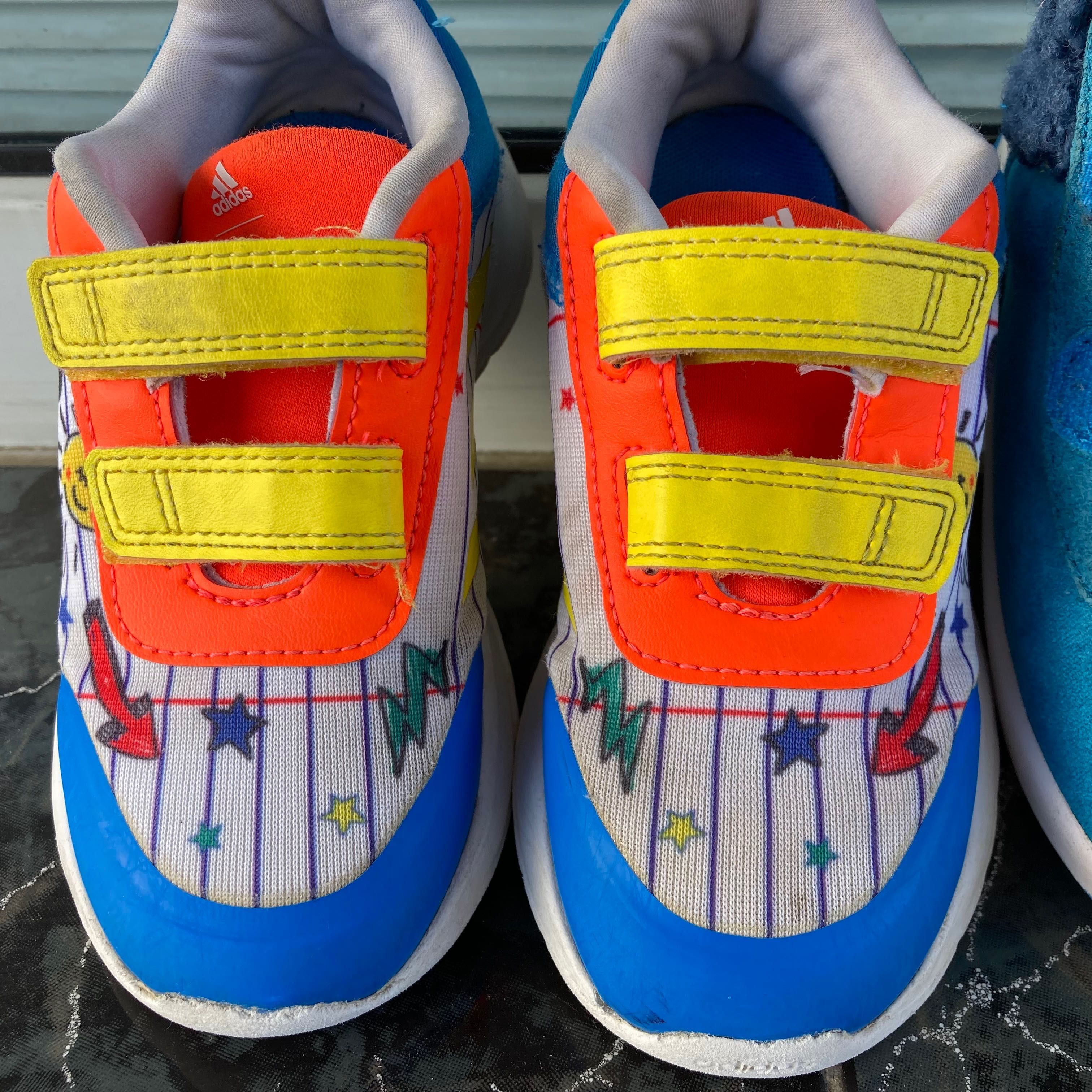 Детски маратонки Adidas Mickey Mouse и боти Ugg- оригинал