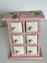 Handmade дървено шкафче с порцеланови чекмеджета