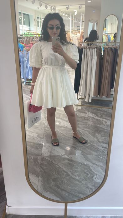 Платье брэнда Bonnita