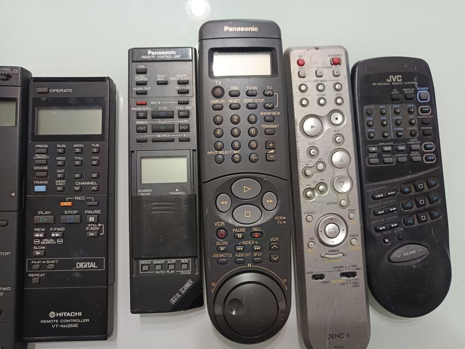 Hitachi vtrm823e 723e rm252e denon rc 1044  telecomenzi vintage retro
