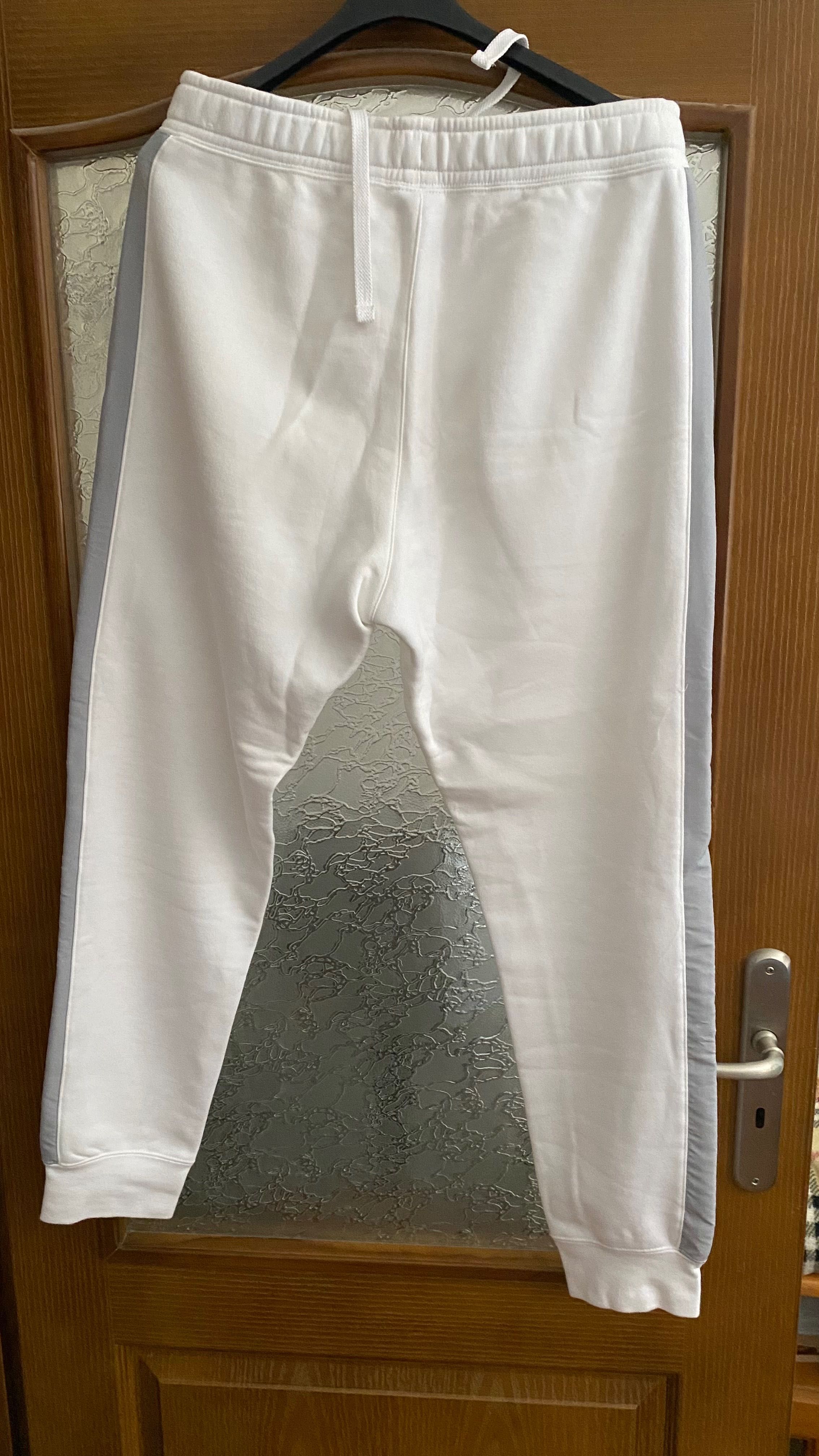 Nike M долнище отлично