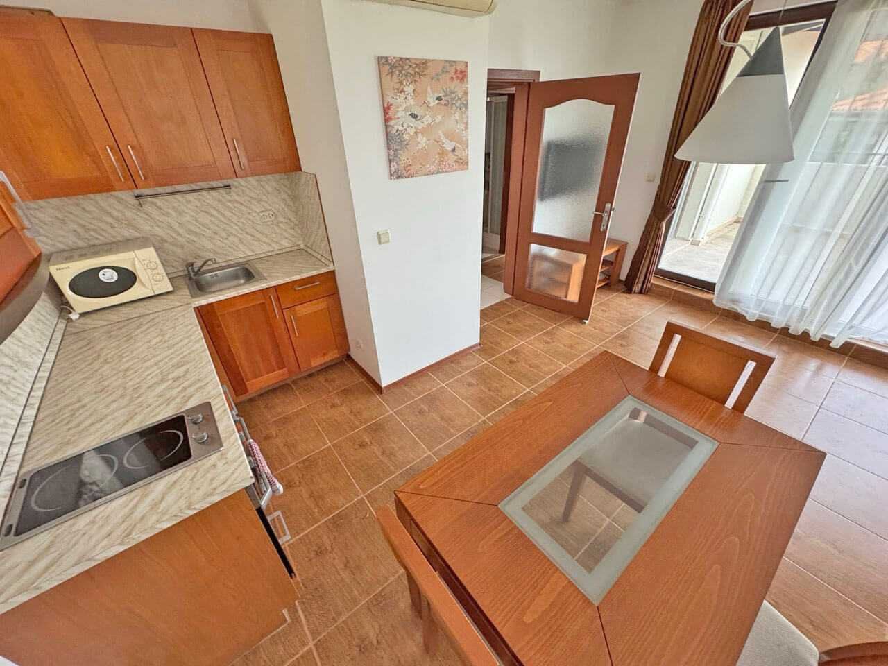 Продава се Двустаен апартамент в с. Кошарица, Област Бургас - 70 кв.м за 856 €/кв.м - Снимка #3