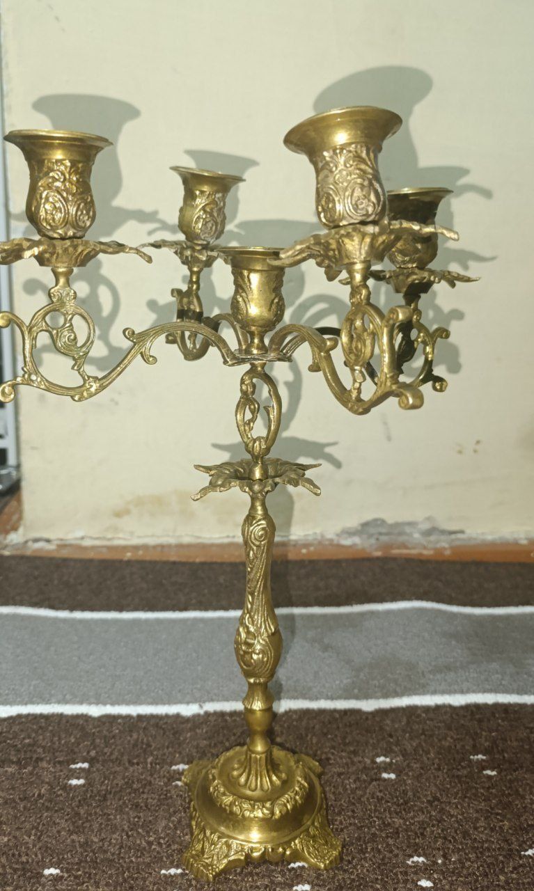 Канделябр (подсвечник)