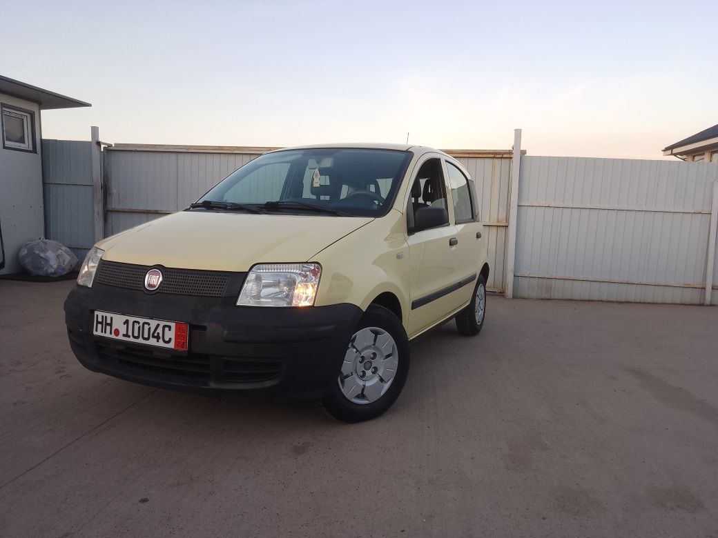 FIAT*PANDA/12*BENZINĂ/EURO*4/AN.2010*Privat.Germania!