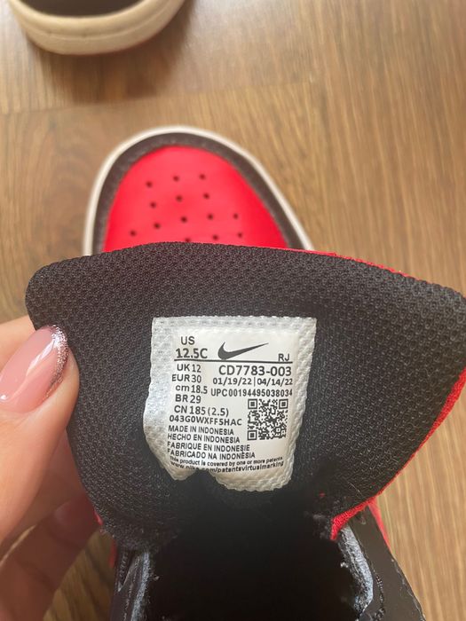 Кожени обувки Nike 30номер