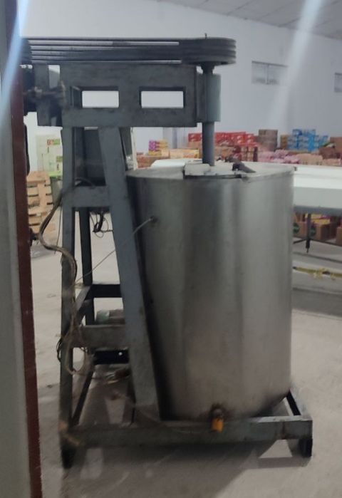 Konditerskiy pech, mishalka, glazurniy linya, shkalad qozon, anjomlar