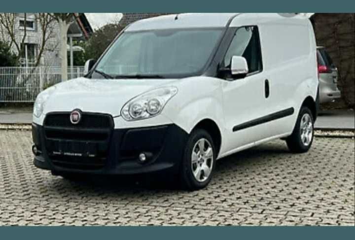 Închiriez dubiță Fiat Doblo