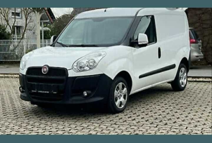 Închirieze dubiță Fiat Doblo