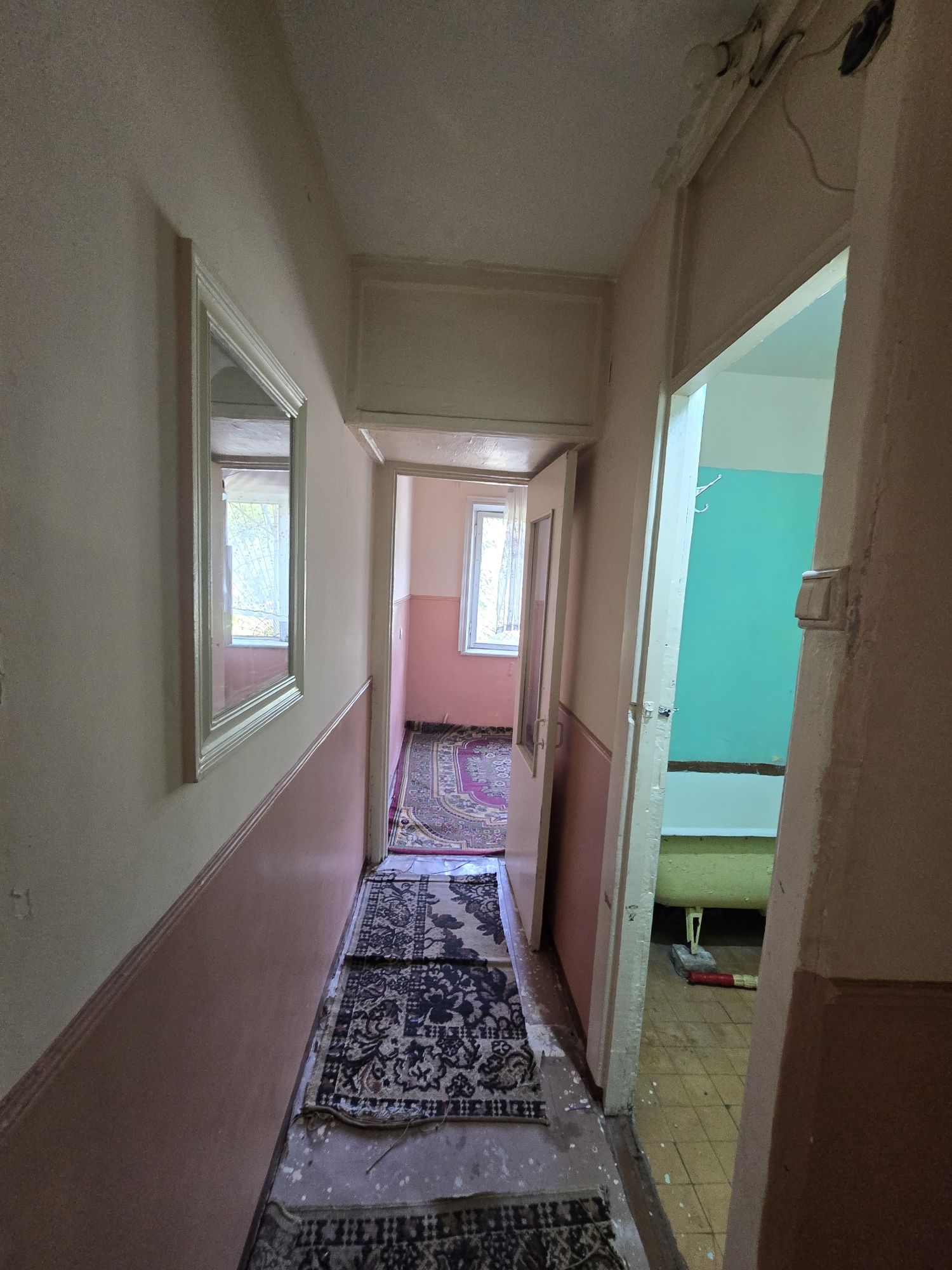Zudlik bilan kvartira sotiladi