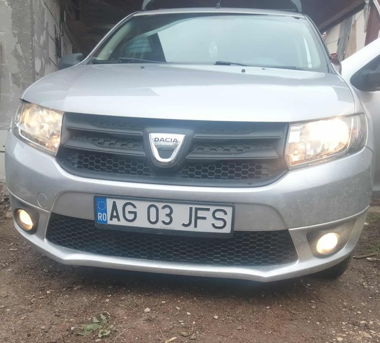 Vând URGENT Dacia Logan 2, argintiu
