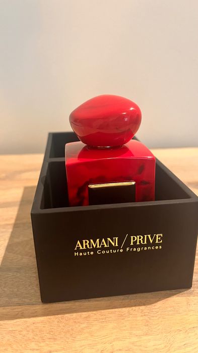 Armani Privé Magenta Tanzanite