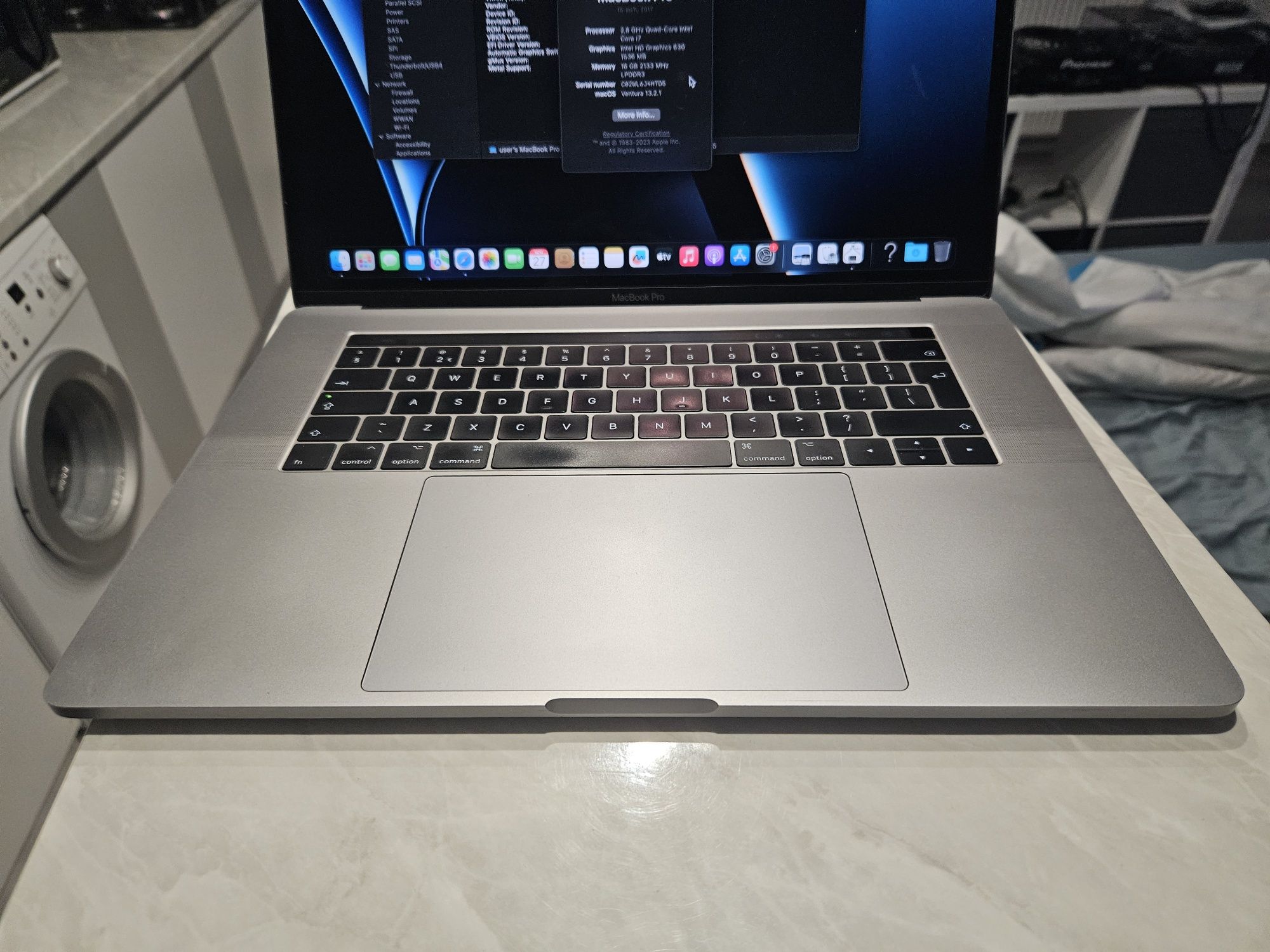 Macbook pro 15" i7