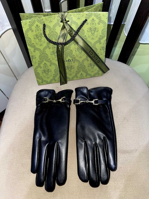 gucci гучи черни кожени зимни дамски ръкавици комплект зимен подарък