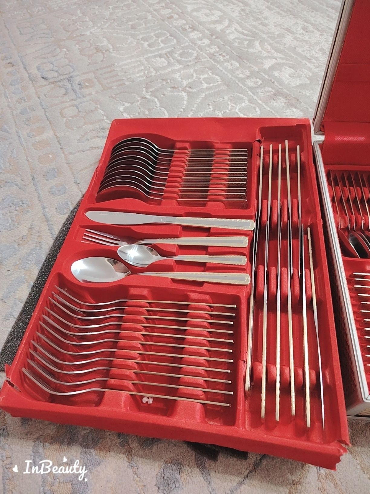 Продам столовый прибор