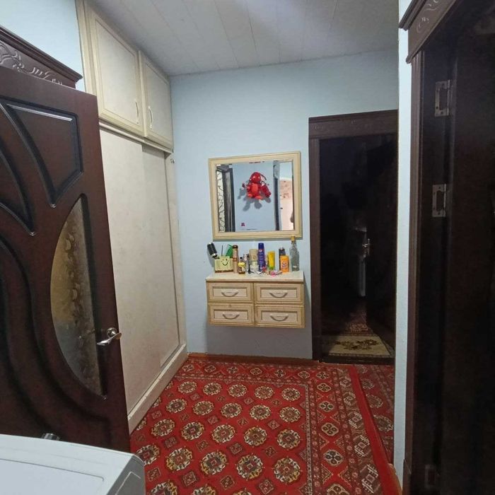 2 хоналик квартира 1 этаж шарк 1, гастроном