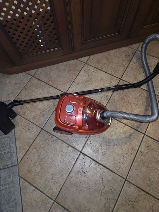 Прахосмукачка Rowenta compact ergo citronic