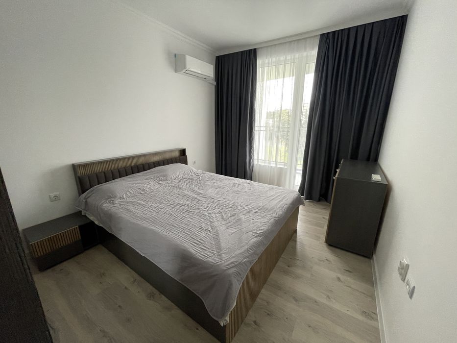 Дава се под наем Тристаен апартамент в Бургас, Изгрев - 103 кв.м за 816 € - Снимка #10