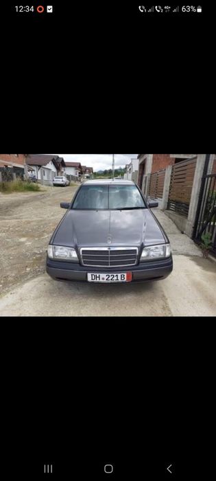 Vând Mercedes Benz C220  Diesel