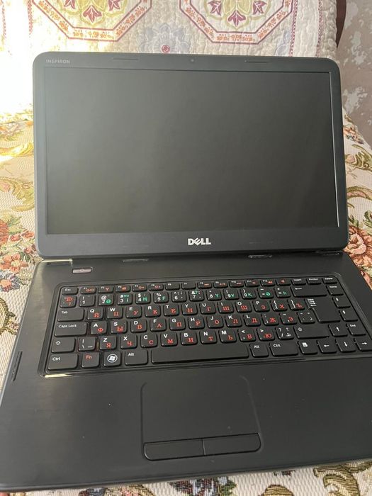 Ноудбук новый  DELL