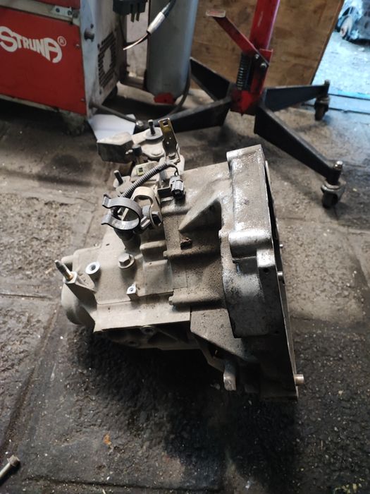 Ръчна скоростна кутия Honda CR-V 2.0 Бензин Първа генерация