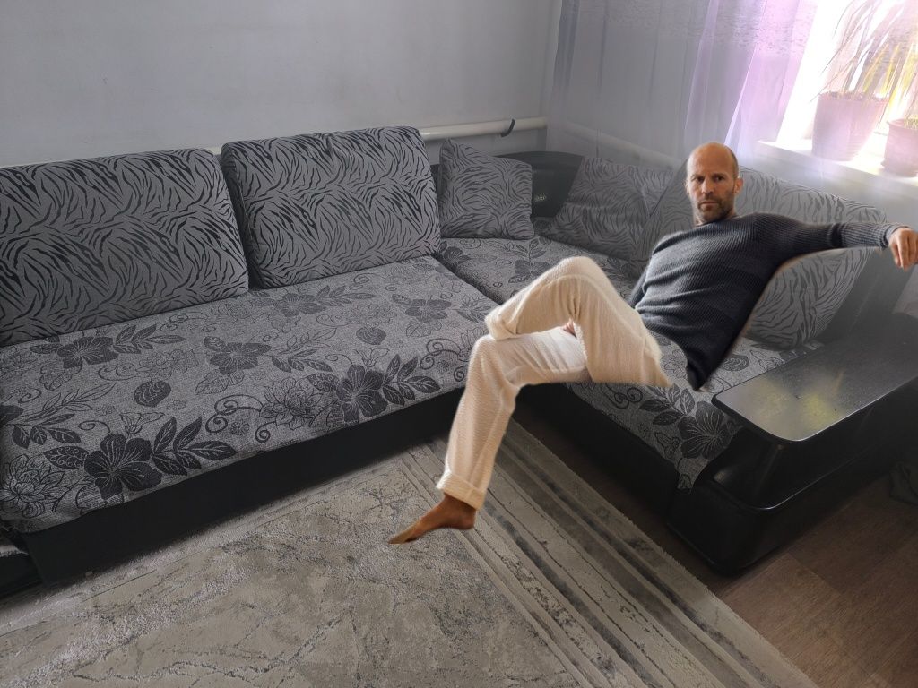 Продаётся диван раскладной