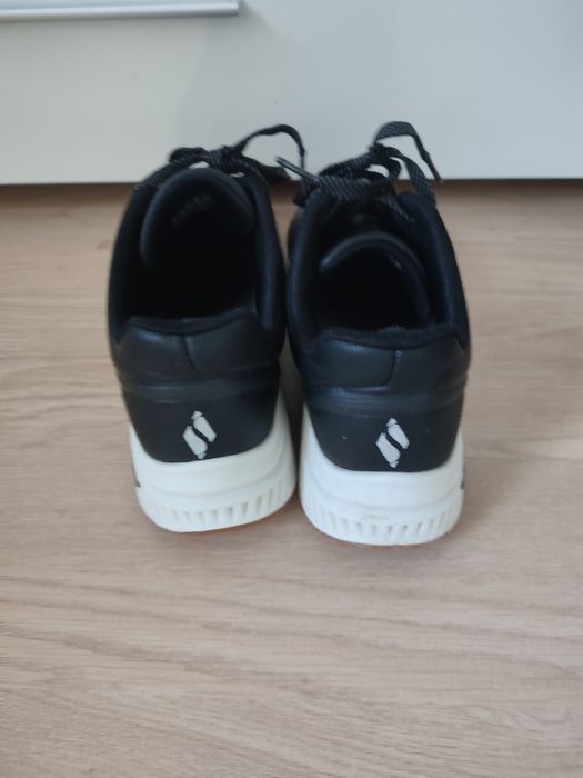 Маратонки Sketchers 36 номер