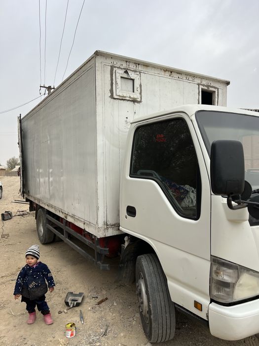 Isuzu isuzu исузу 5 т