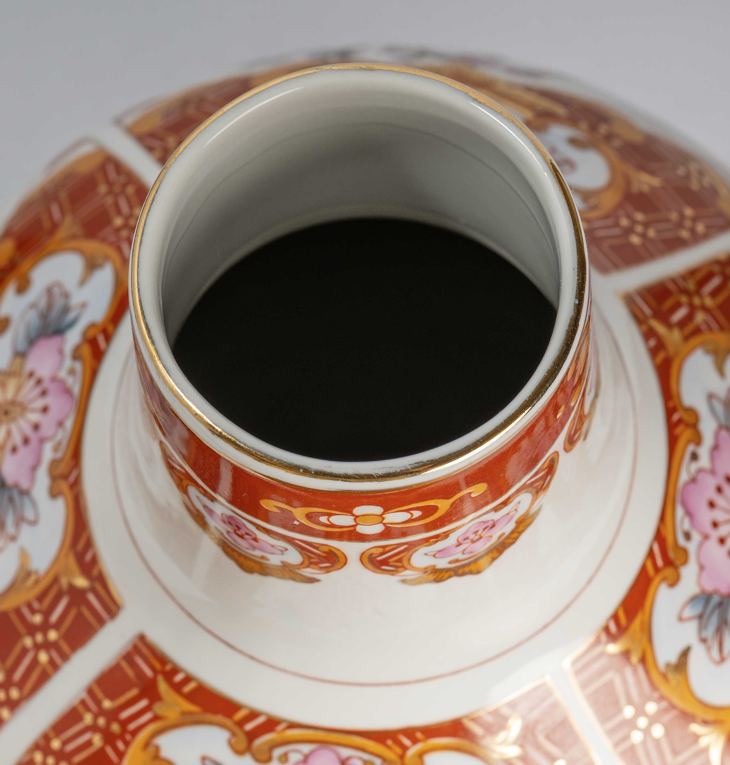 Vaza Chinezeasca Lucrata Manual din Ceramica Emailata cu Pauni