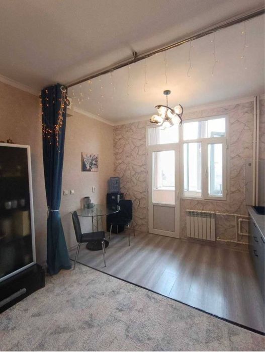 Срочно продается 2х комнатная квартира ор. Площадь Хамида Алимжана