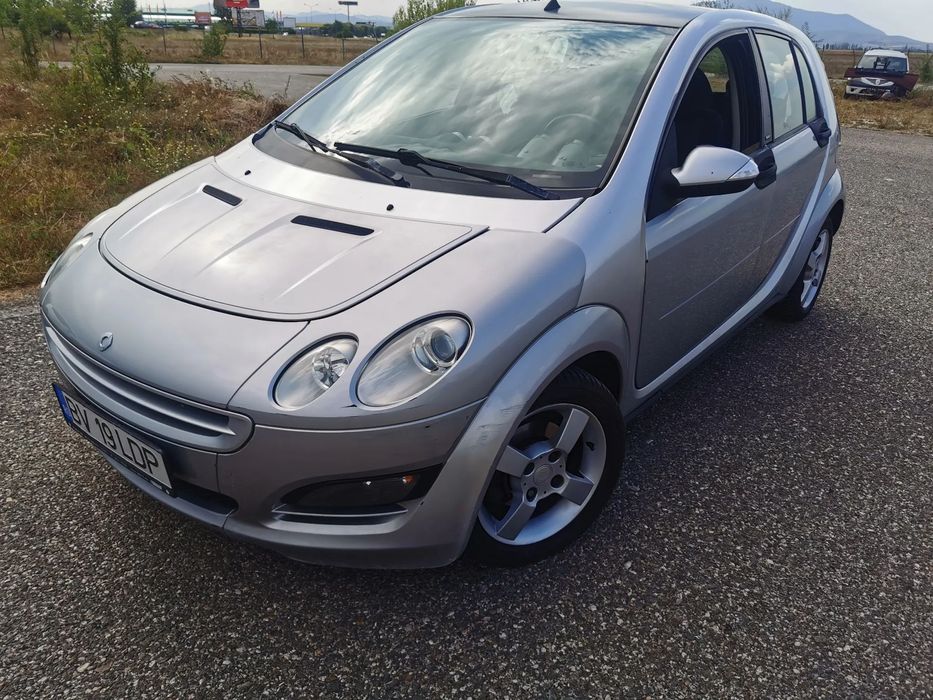 Smart Forfour Masina automata,in condiții bune la un pret bun.
