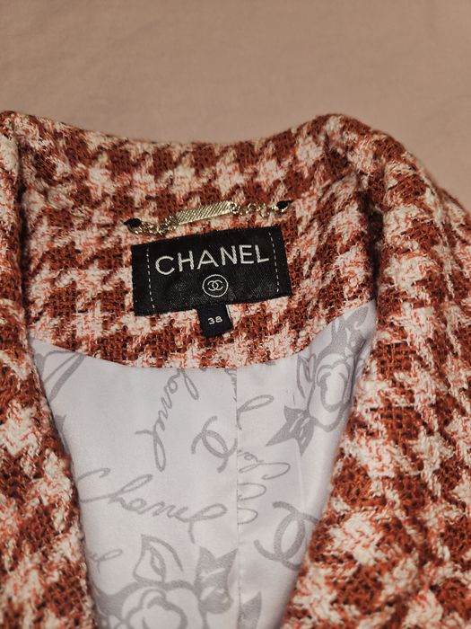 Палто..тип букле