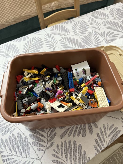 Продам лего большой ящик