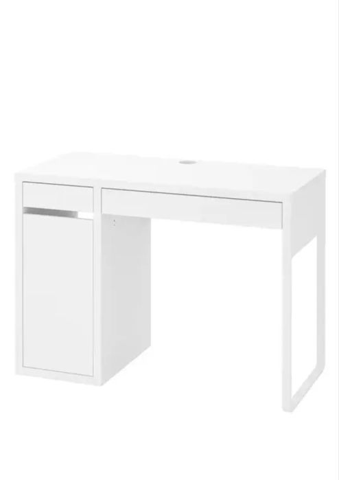 Стол письменный IKEA