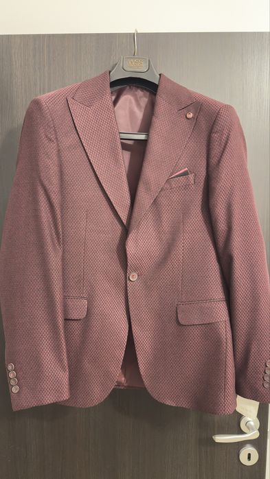 Costum Barbat Bordo – Mărimea 48