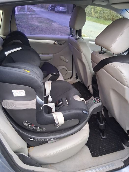 Vand Mercede-Benz B class