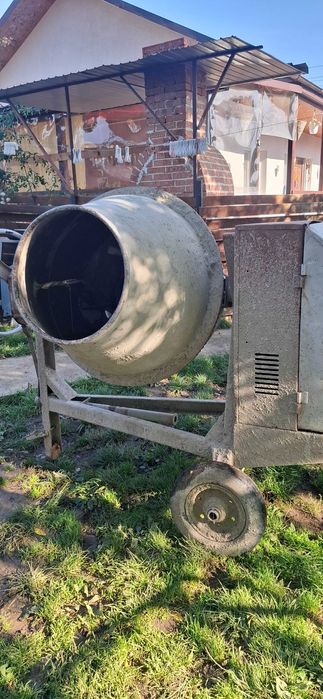 Betonieră 350l  in stare foarte bună