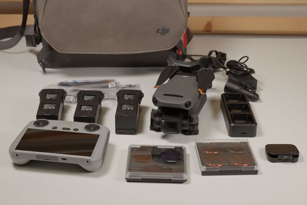 DJI Mavic 3 Classic – Fly More Combo