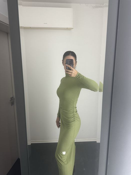 Рокля по тялото Bershka