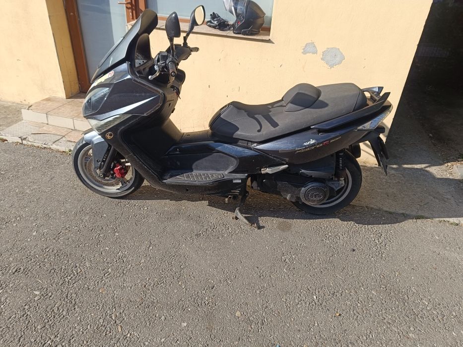 Scuter Kymco Xciting R300