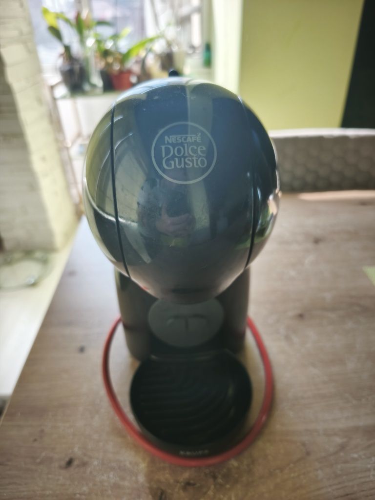 Машина Dolce gusto