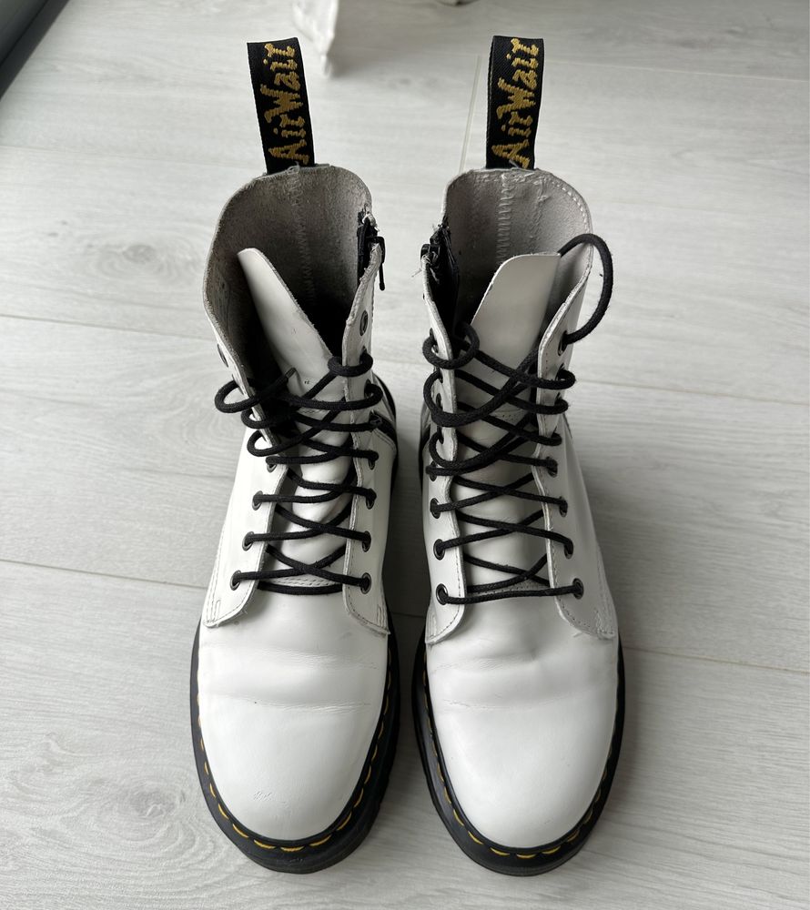 Dr Martens Jadon White Platform bocanci alb