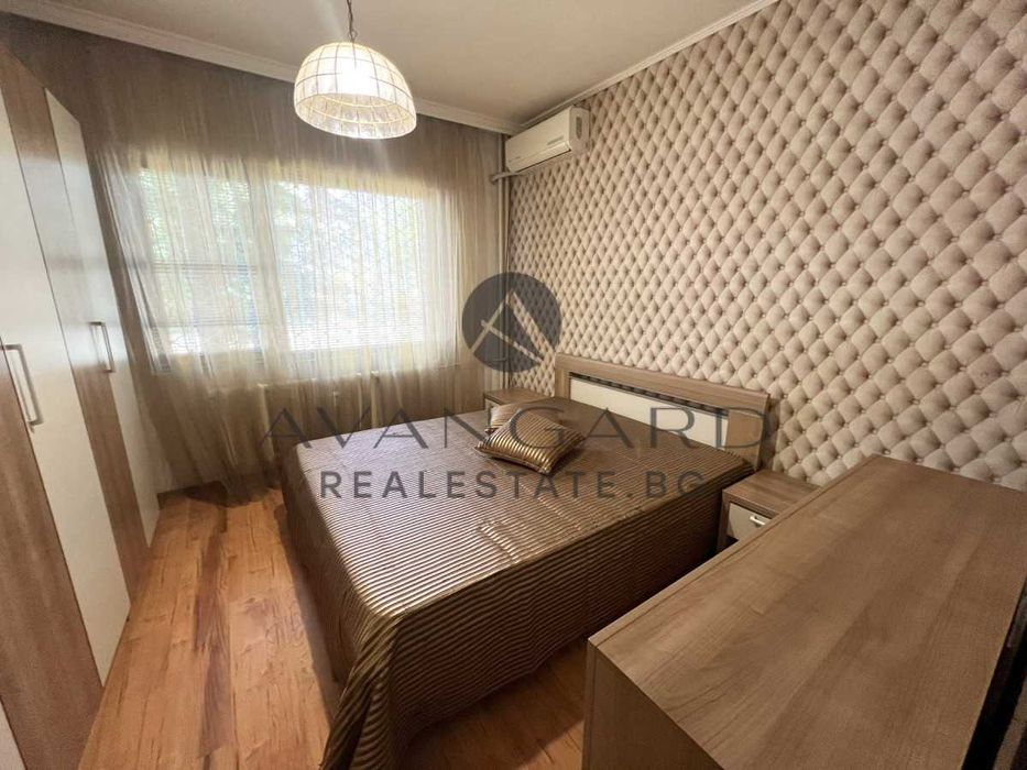 Продава се Тристаен апартамент в Пловдив, Кършияка - 90 кв.м за 1510 €/кв.м - Снимка #8