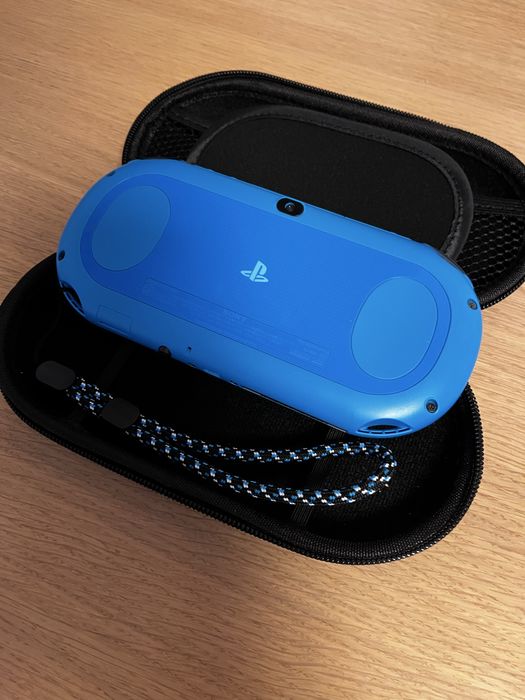 PS Vita Slim Aqua Blue – ediție Japonia, baterie ca nouă, modată