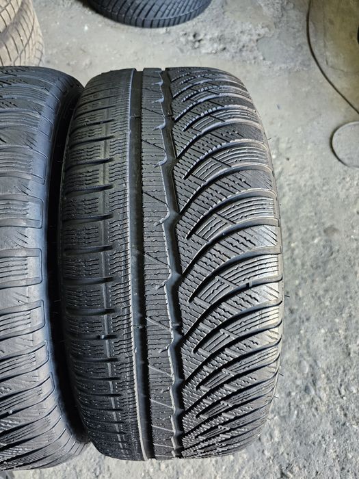 2 anvelope iarna 245 45 18 Michelin Runflat 2019